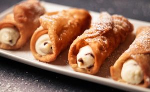 Cannoli, outro clássico das sobremesas italianas